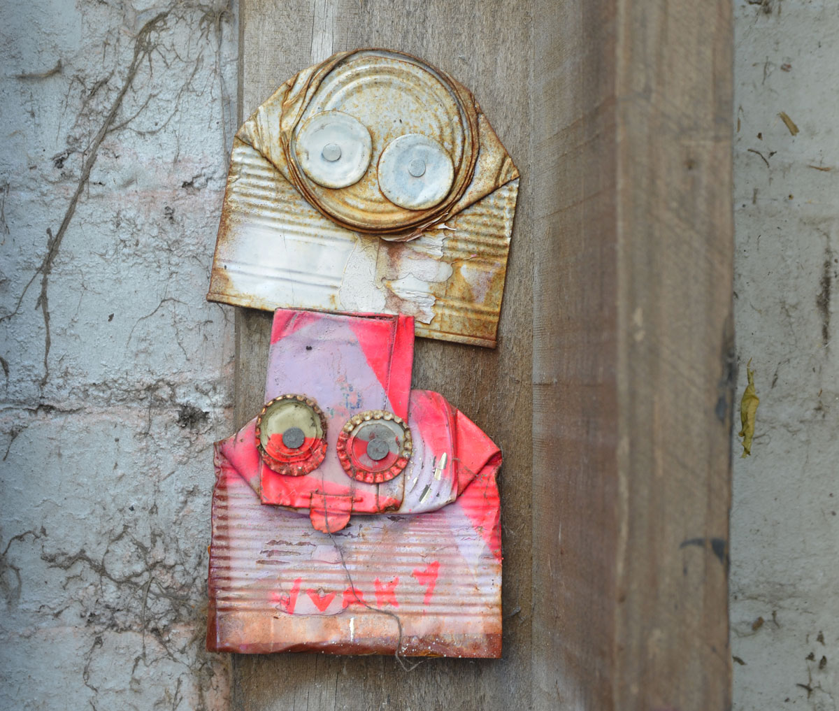 blog_junky_two_tin_cans