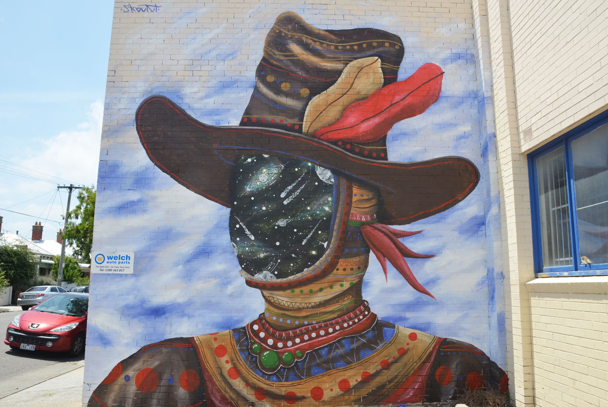 blog_masked_man_mural
