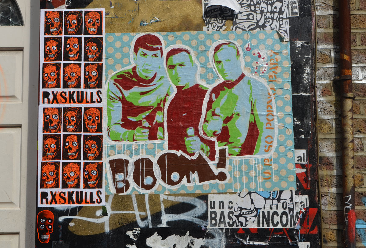 U R so Porno baby star trek figures street art with a piece of Rx skulls beside it. 