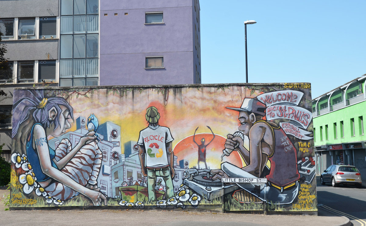 mural on a wall, city scene