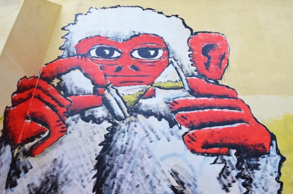 blog_monkey_red_white