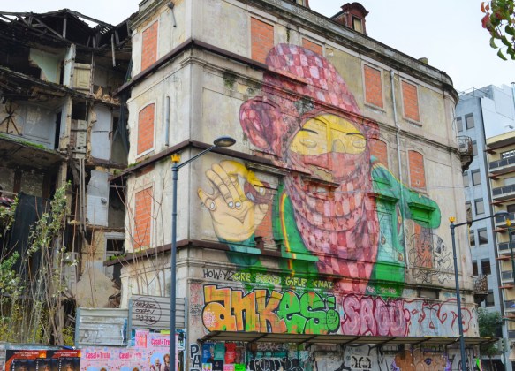 blog_woman_plaid_bandana