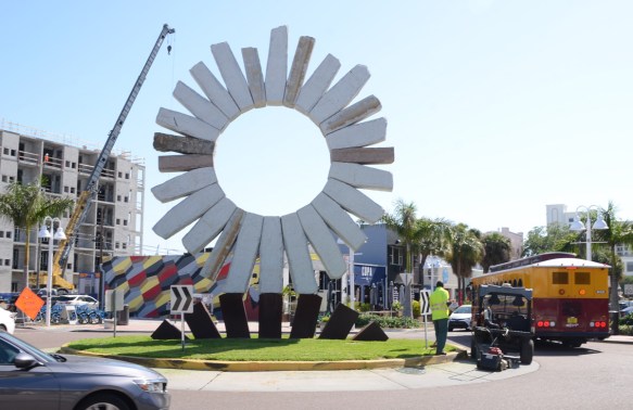 blog_roundabout_sun_trolley