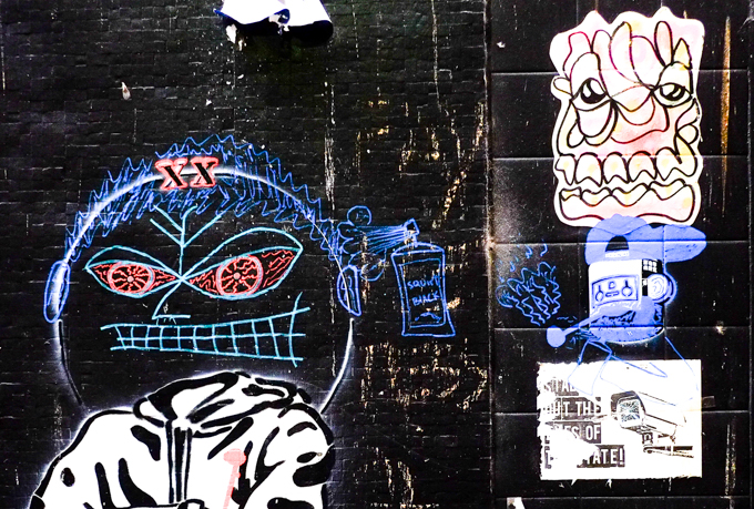 street art in Carson Place, an alley in central Melbourne