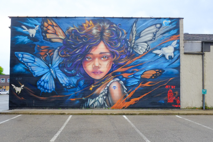 street art mural in Chatham Ontario,
