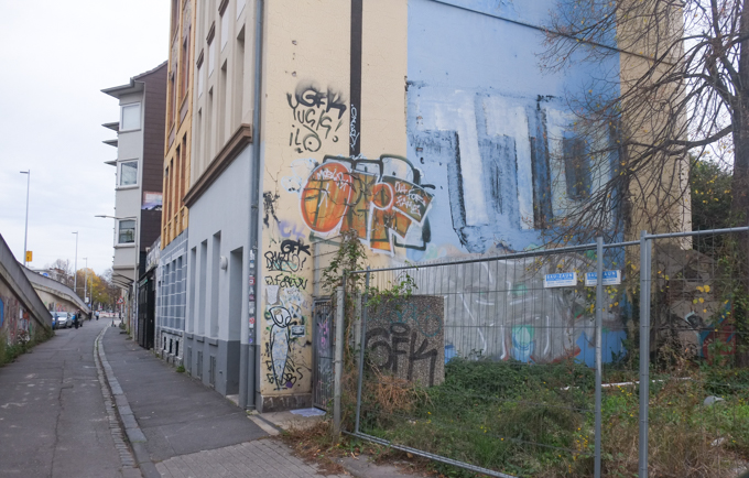 street art on Hochstadenring in Bonn Germany