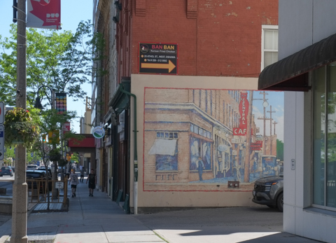 part of a mural by Dan and Peter Sawatzky in downtown Oshawa, image showing the city as it was in 1935